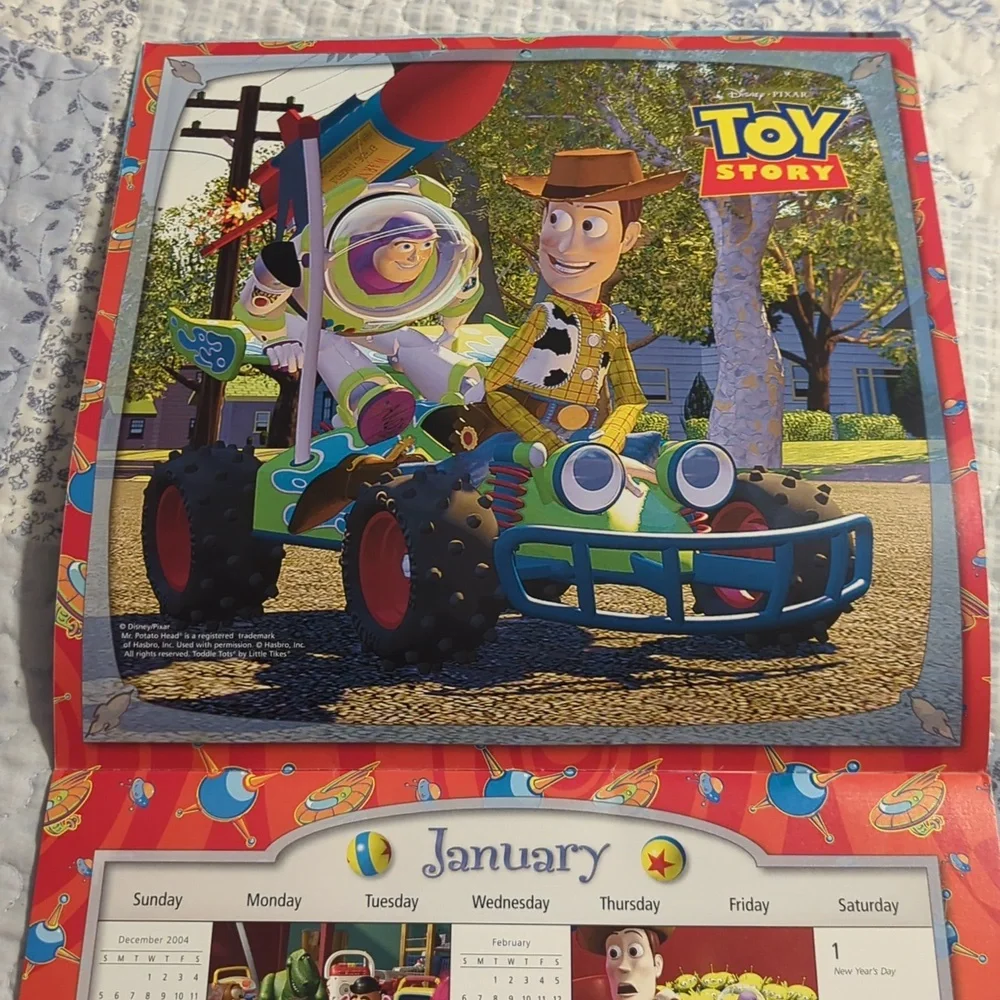 Disney Magic Moments 2005 Calendar And Activity Book